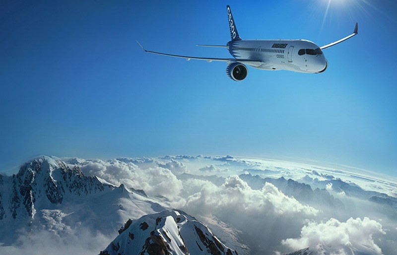 Lėktuvas virš debesų